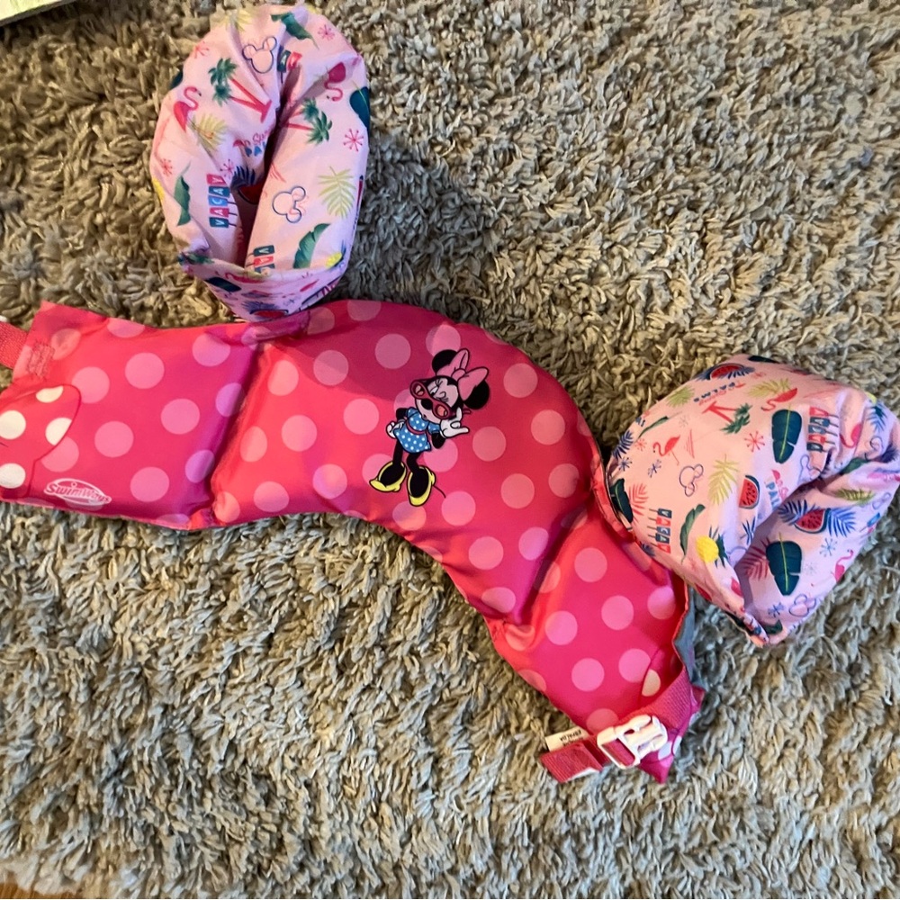 Speedo Pink and Gray Swim Vest with Tropical Design